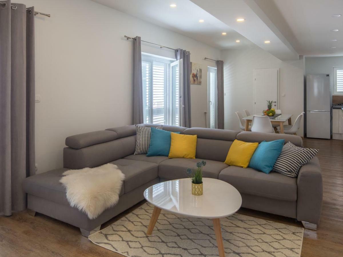 بودْسْتغانا Apartment Villa Franko Maris المظهر الخارجي الصورة